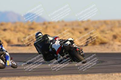 media/Dec-07-2024-CVMA (Sat) [[21c5f1ef85]]/Race 13-Amateur Supersport Middleweight/